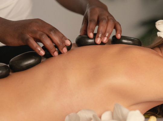 Pixie Massage & Beauty Salon Kamala